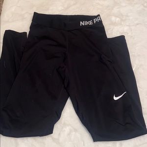 Nike pro leggings